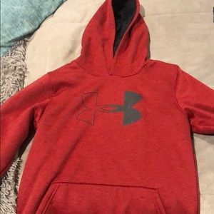 Boys youth xl under armour hoodie